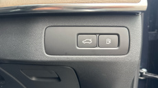 Volvo XC90 2.0 T8 PHEV Plus Dark 5dr AWD Geartronic Estate